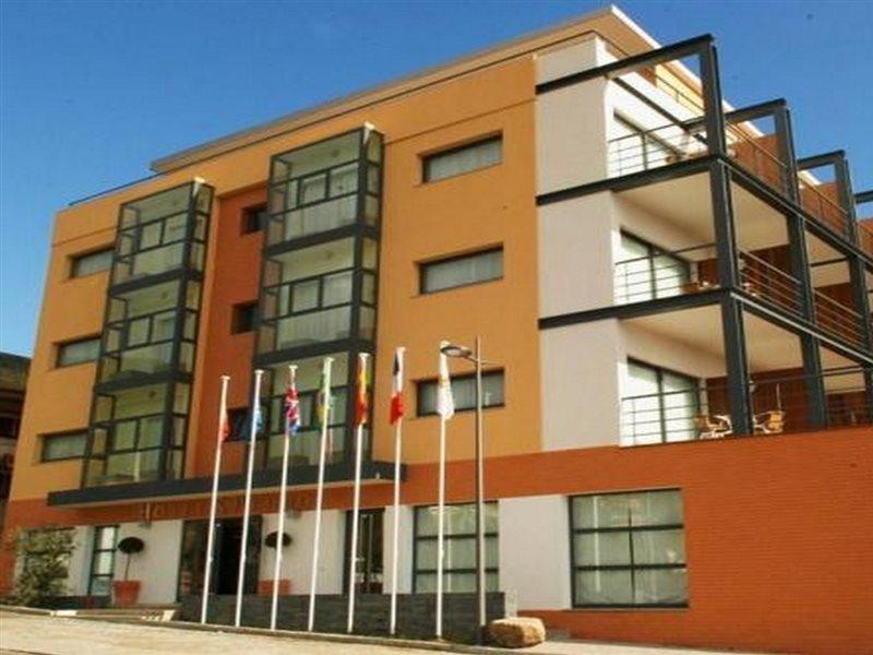Hotel Sao Pedro Arouca Bagian luar foto